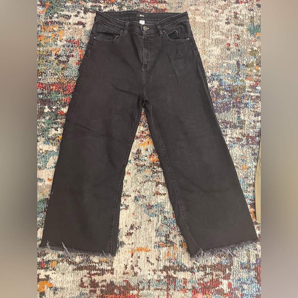 BDG Urban Outfitters Wide Leg Frayed Jeans size 8/29